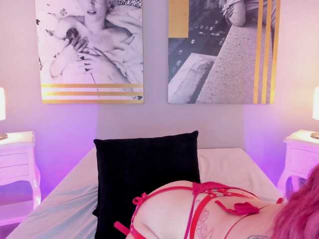 AlannaViera live cam on BongaCams