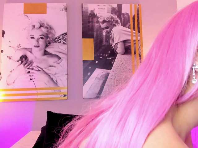 AlannaViera live cam on BongaCams