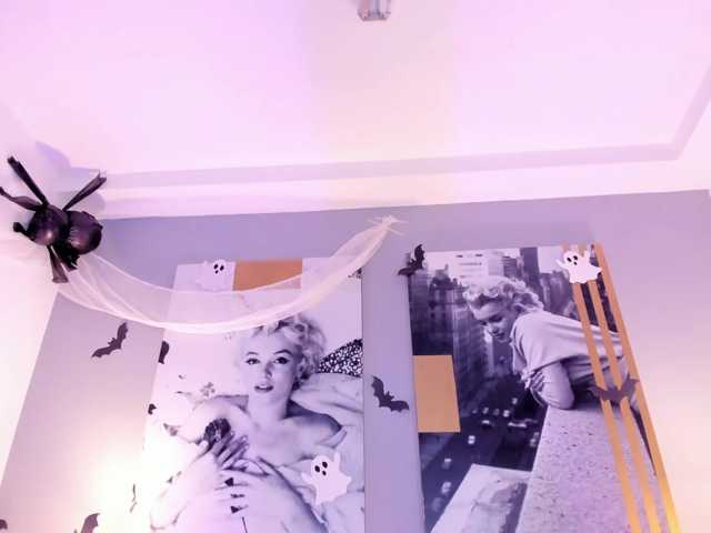AlannaViera live cam preview
