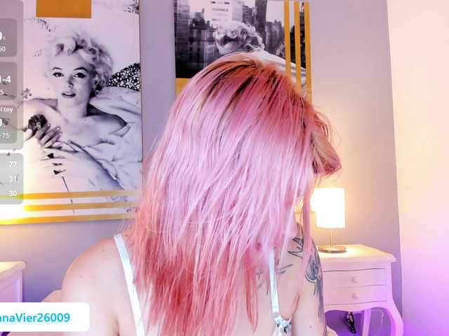 AlannaViera live cam on BongaCams