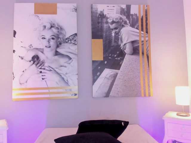 AlannaViera live cam on BongaCams