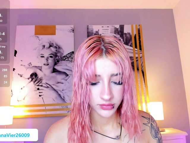 AlannaViera live cam on BongaCams