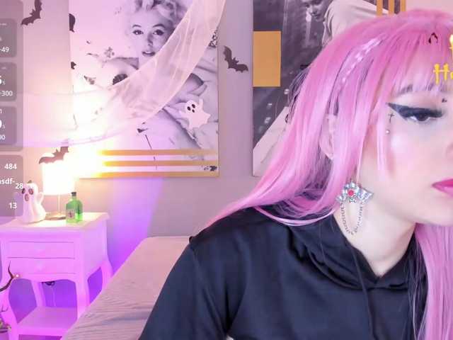 AlannaViera live cam on BongaCams