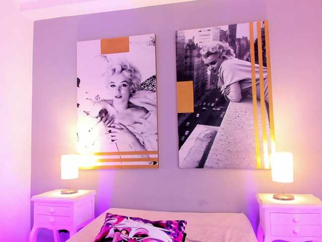 AlannaViera live cam on BongaCams