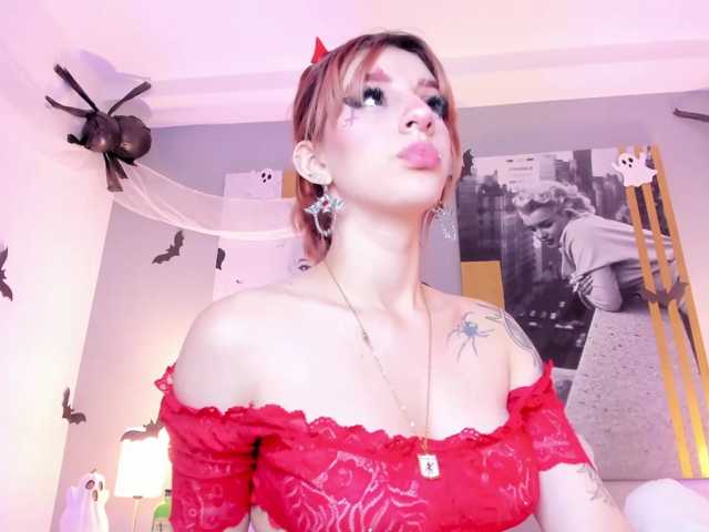 AlannaViera live cam preview