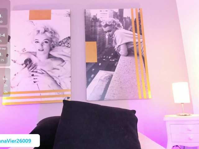 AlannaViera live cam on BongaCams