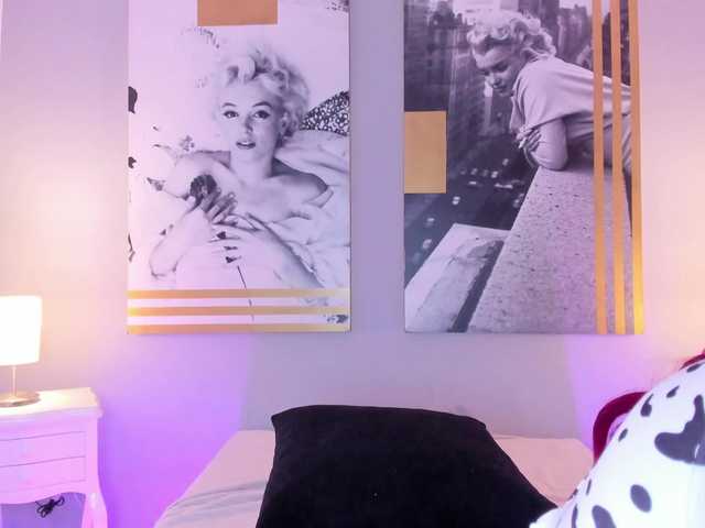 AlannaViera live cam on BongaCams