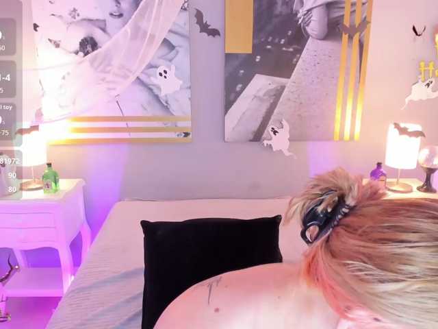 AlannaViera live cam on BongaCams