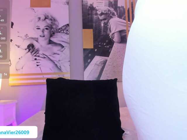 AlannaViera live cam on BongaCams