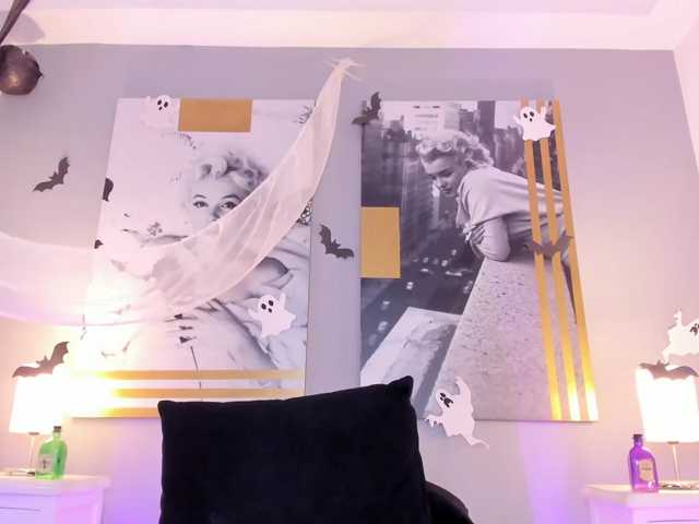 AlannaViera live cam on BongaCams