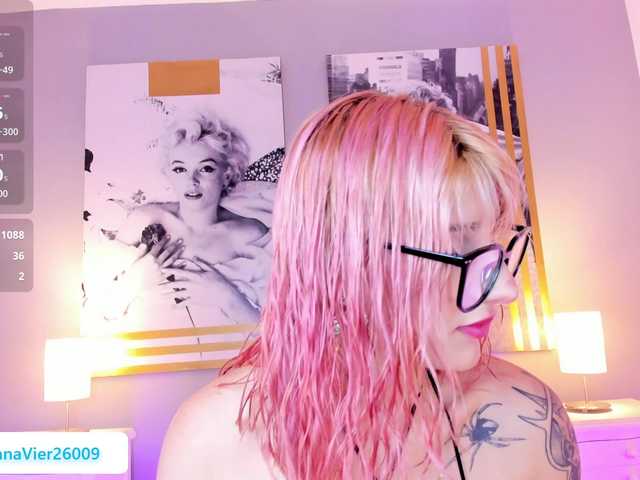 AlannaViera live cam on BongaCams