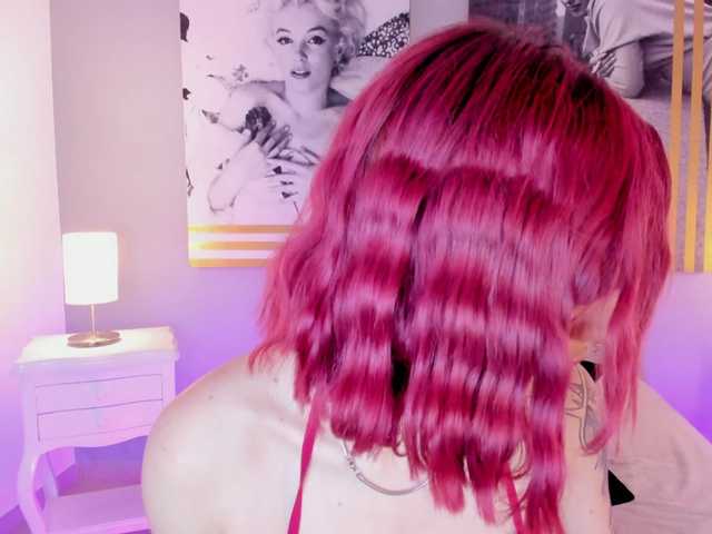 AlannaViera live cam on BongaCams