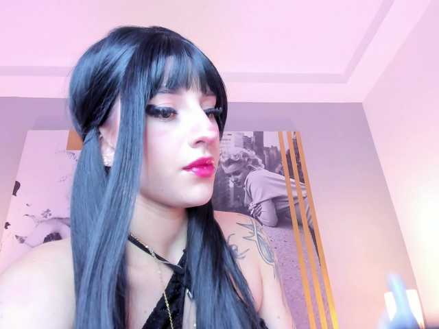 AlannaViera live cam on BongaCams