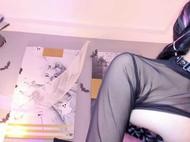 AlannaViera live cam on BongaCams