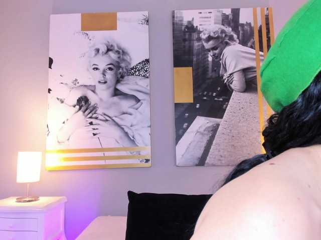 AlannaViera live cam on BongaCams