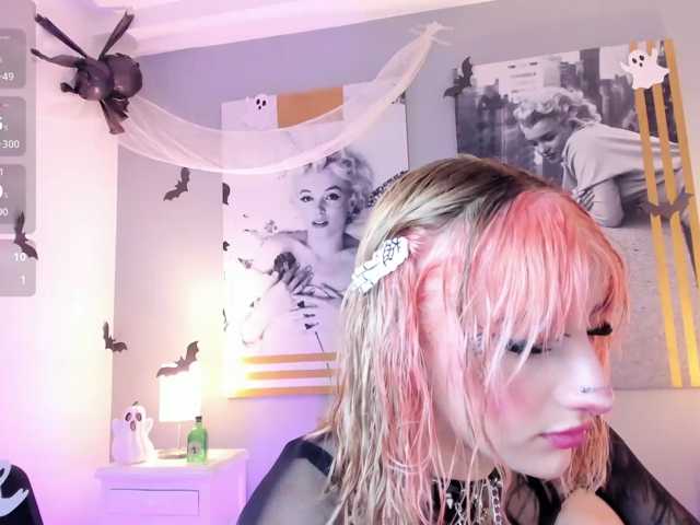 AlannaViera live cam on BongaCams