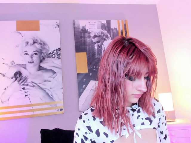 AlannaViera live cam on BongaCams