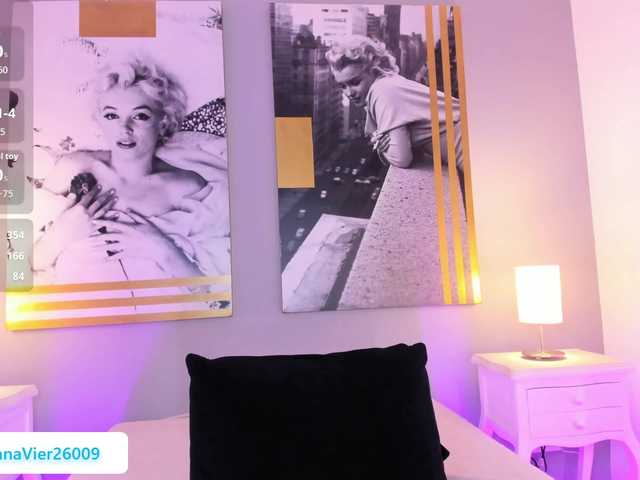 AlannaViera live cam on BongaCams