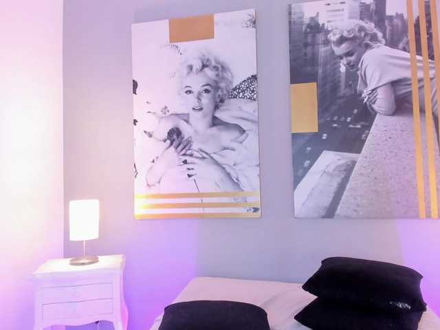 AlannaViera live cam on BongaCams