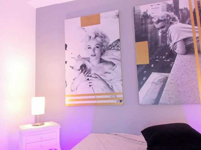 AlannaViera live cam on BongaCams