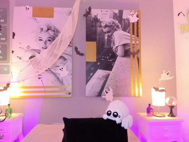 AlannaViera live cam on BongaCams