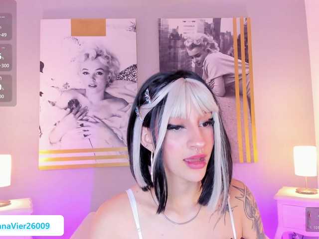 AlannaViera live cam on BongaCams