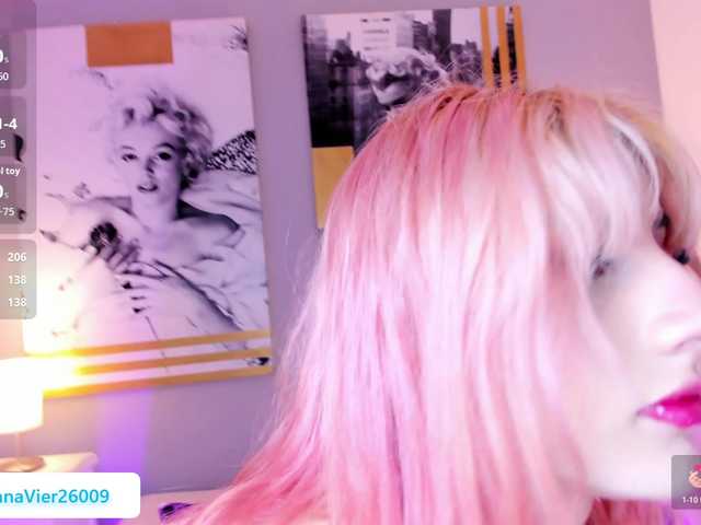AlannaViera live cam on BongaCams