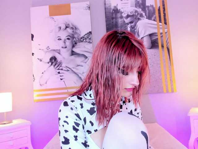AlannaViera live cam on BongaCams