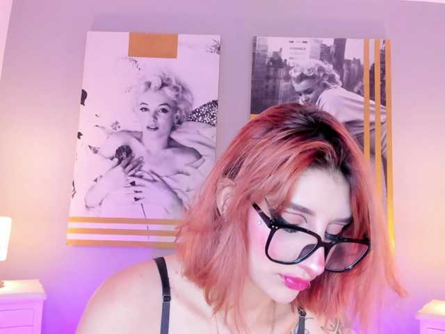 AlannaViera live cam on BongaCams