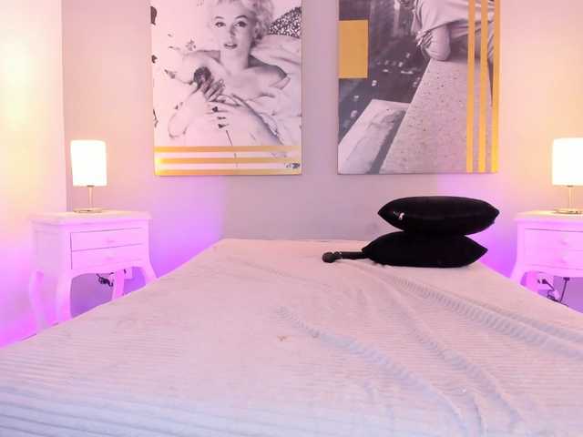 AlannaViera live cam on BongaCams