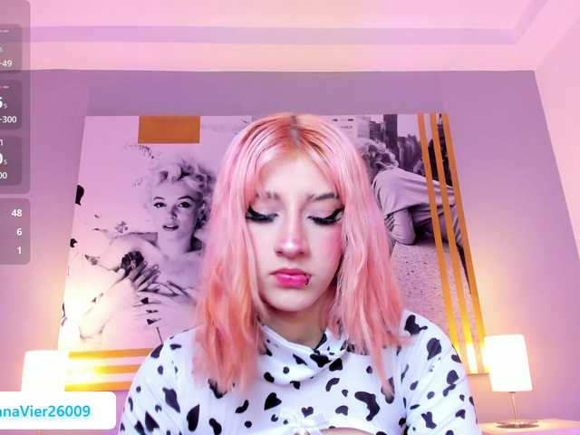 AlannaViera live cam on BongaCams