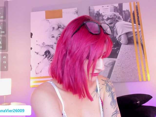 AlannaViera live cam on BongaCams