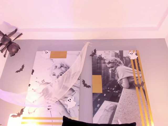 AlannaViera live cam on BongaCams