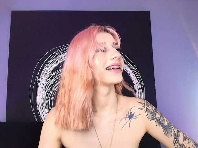 AlannaViera live cam on BongaCams