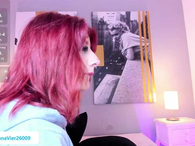 AlannaViera live cam on BongaCams