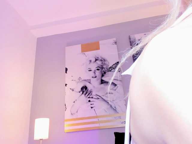AlannaViera live cam on BongaCams