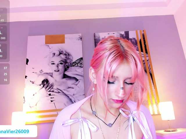 AlannaViera live cam on BongaCams