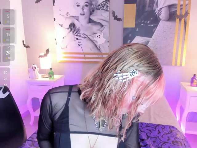 AlannaViera live cam on BongaCams