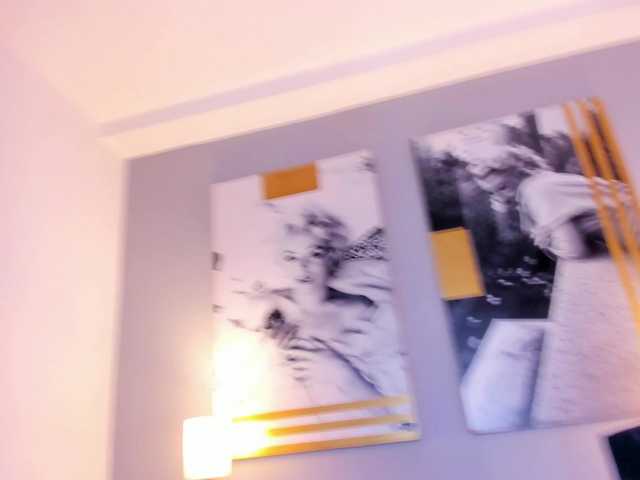 AlannaViera live cam on BongaCams
