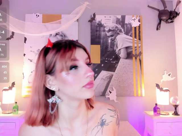 AlannaViera live cam on BongaCams