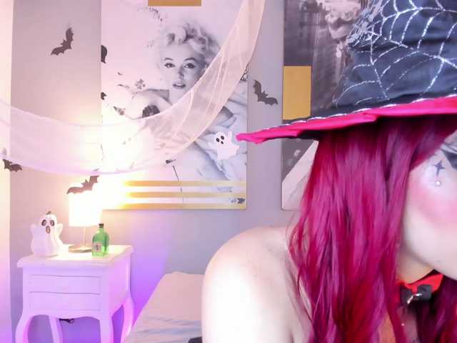 AlannaViera live cam preview