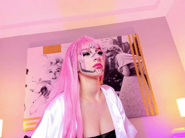 AlannaViera live cam on BongaCams