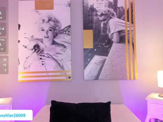 AlannaViera live cam on BongaCams