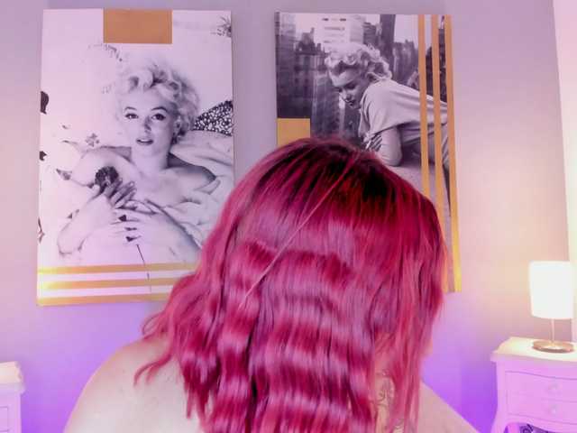 AlannaViera live cam on BongaCams