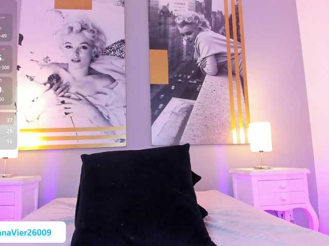 AlannaViera live cam on BongaCams