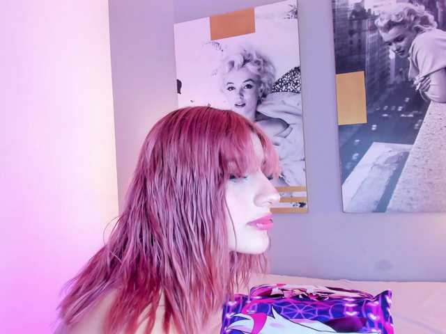 AlannaViera live cam on BongaCams