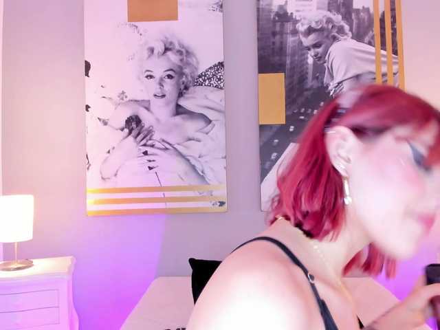 AlannaViera live cam on BongaCams