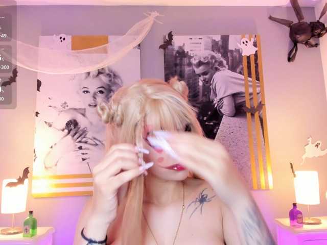 AlannaViera live cam on BongaCams