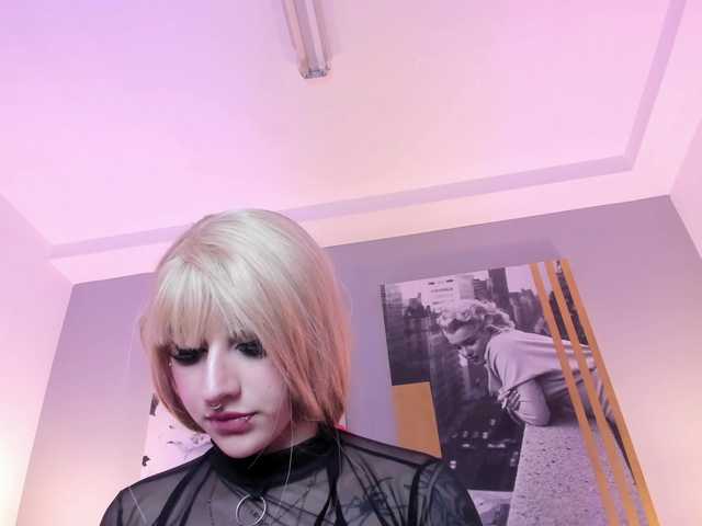 AlannaViera live cam on BongaCams