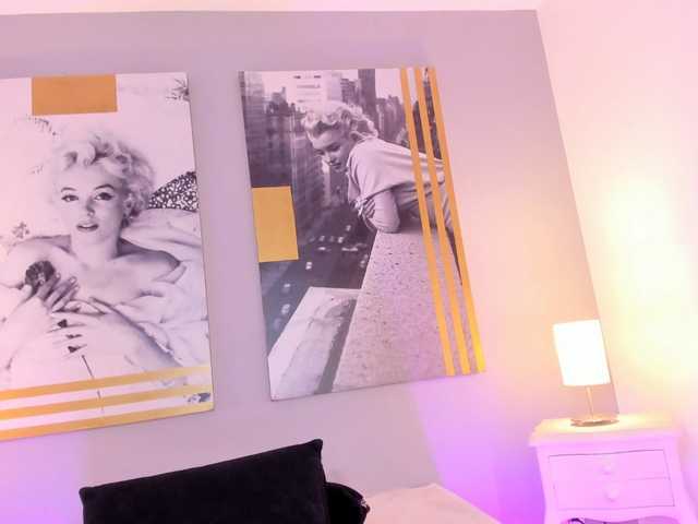 AlannaViera live cam on BongaCams